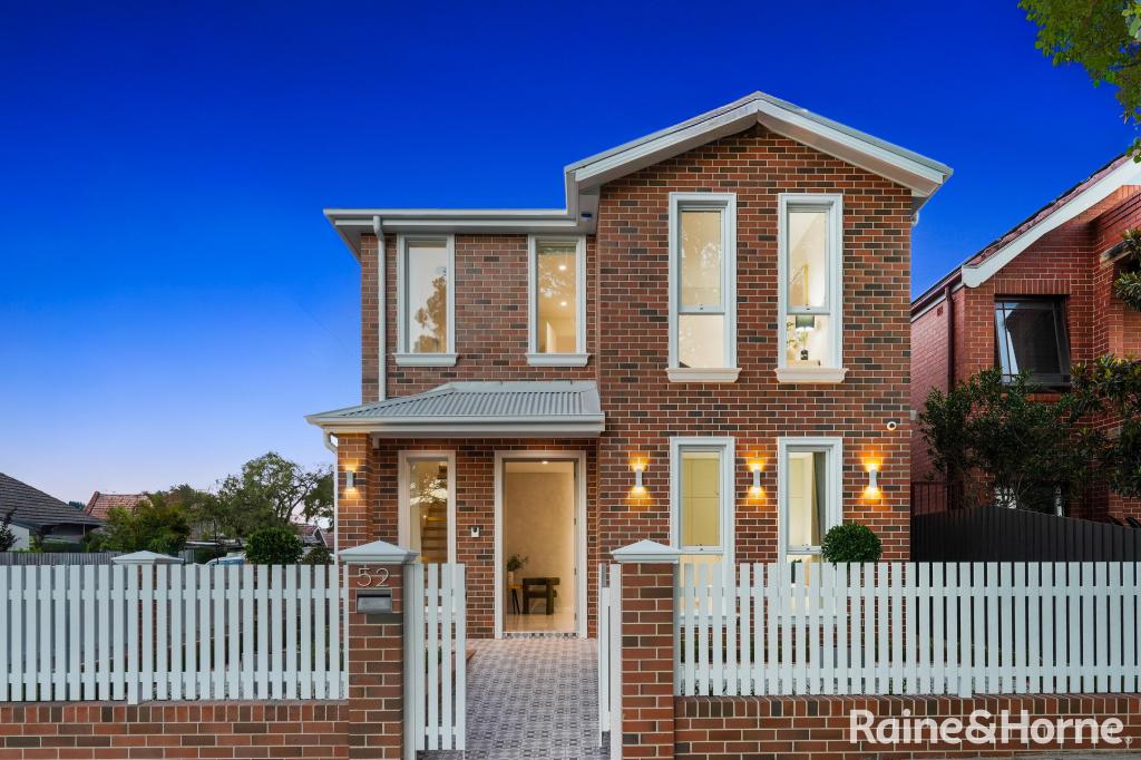 52 GIPPS ST, DRUMMOYNE, NSW 2047