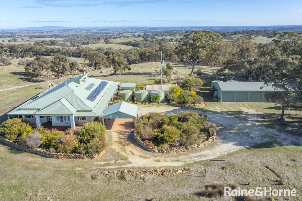 125 OLD DAIRY FLAT RD, HEATHCOTE SOUTH, VIC 3523