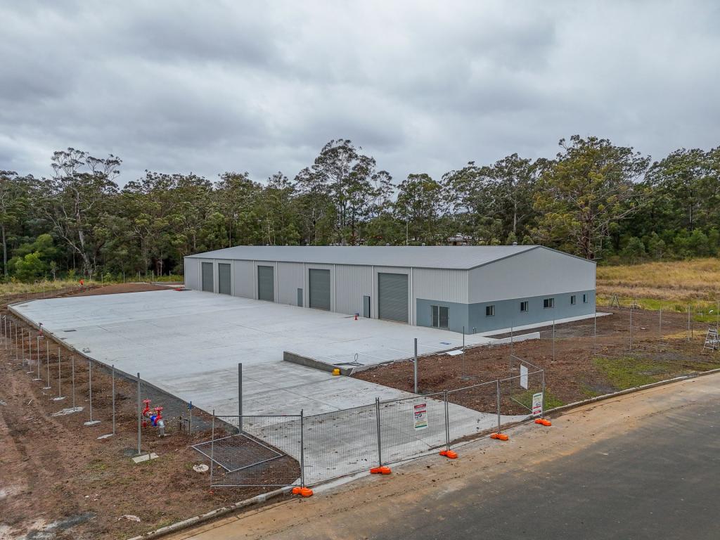 Bay 2/9 Town Head Rd, Taree South, NSW 2430