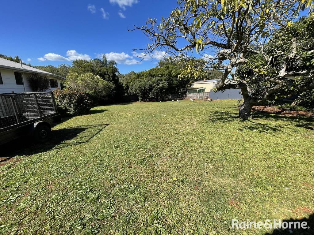 10 Alice St, Russell Island, QLD 4184
