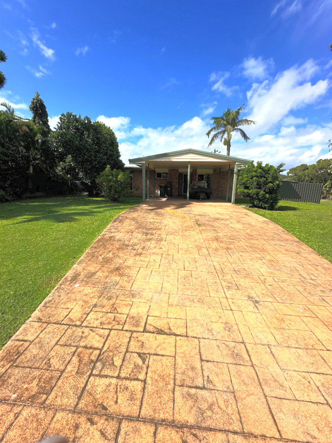 24 BLUE BEACH BVD, HALIDAY BAY, QLD 4740
