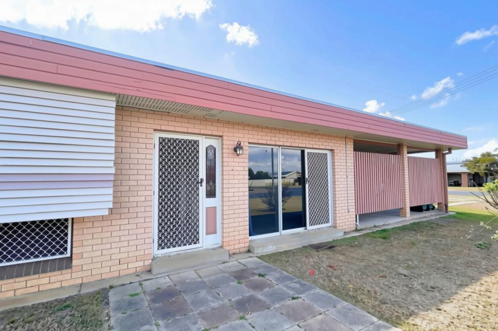 31 Scotton St, Kepnock, QLD 4670