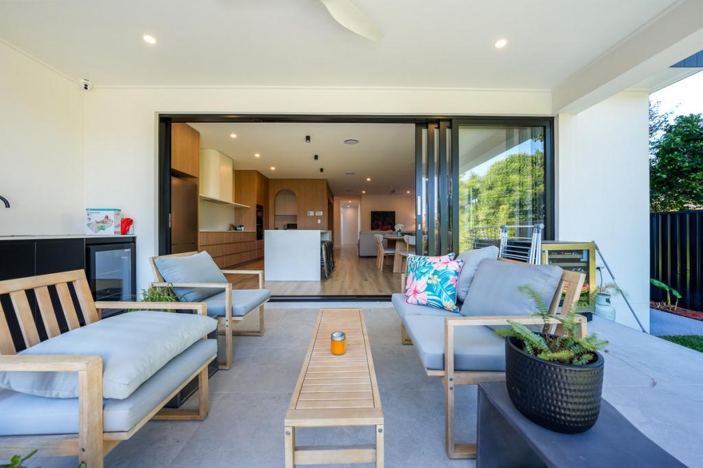 1/6 Topaz Ct, Hollywell, QLD 4216