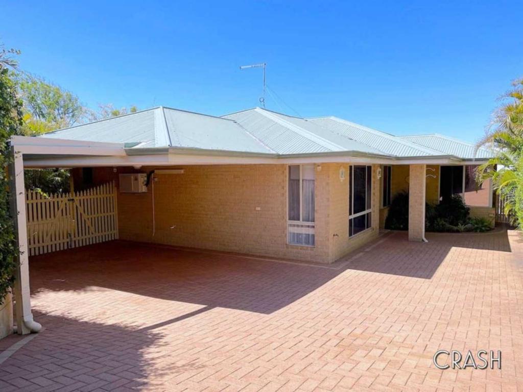 68a Beach St, Bicton, WA 6157