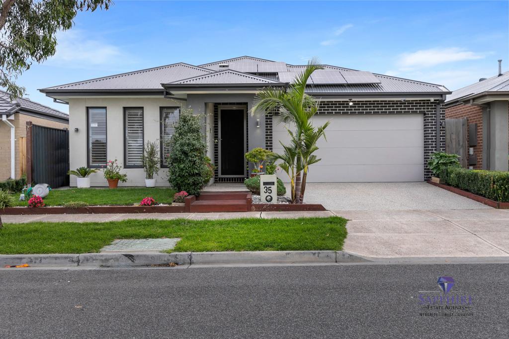 35 ROUGE AVE, WOLLERT, VIC 3750