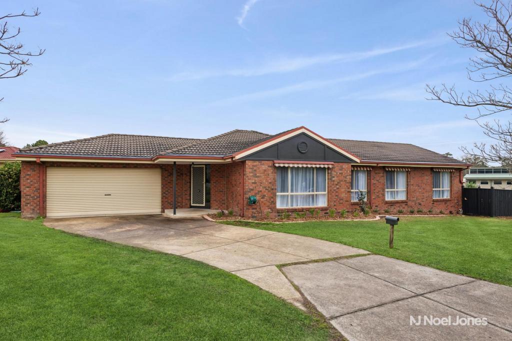 17 Kyra Cl, Lilydale, VIC 3140