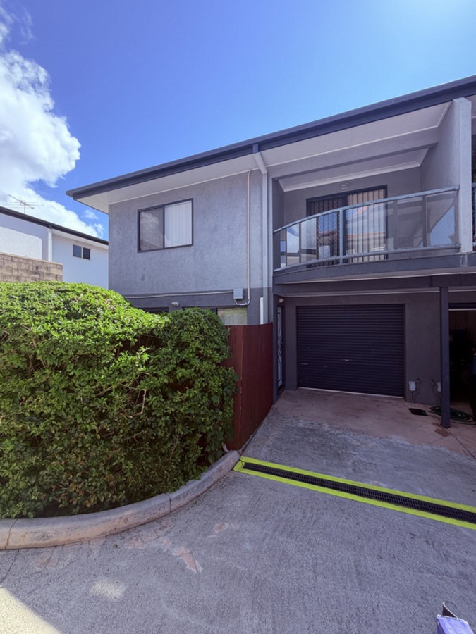 X/34 Silvyn St, Redcliffe, QLD 4020