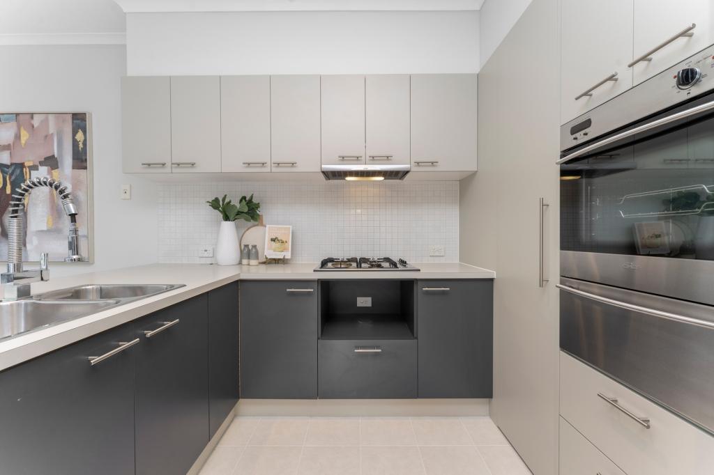 5 Sand Hill Cl, Heatherton, VIC 3202