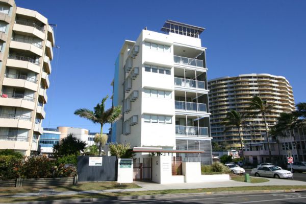 128 Marine Parade Sands On Greenmount, Coolangatta, QLD 4225