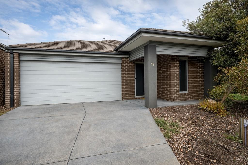 19 City Vsta, Cranbourne West, VIC 3977