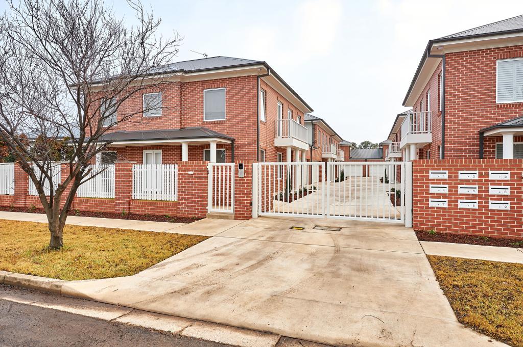 5/14-16 DAY ST, WAGGA WAGGA, NSW 2650