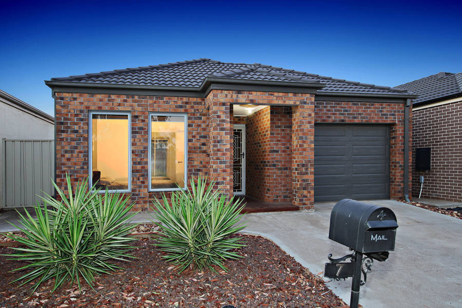 7 Derwent Cl, Caroline Springs, VIC 3023