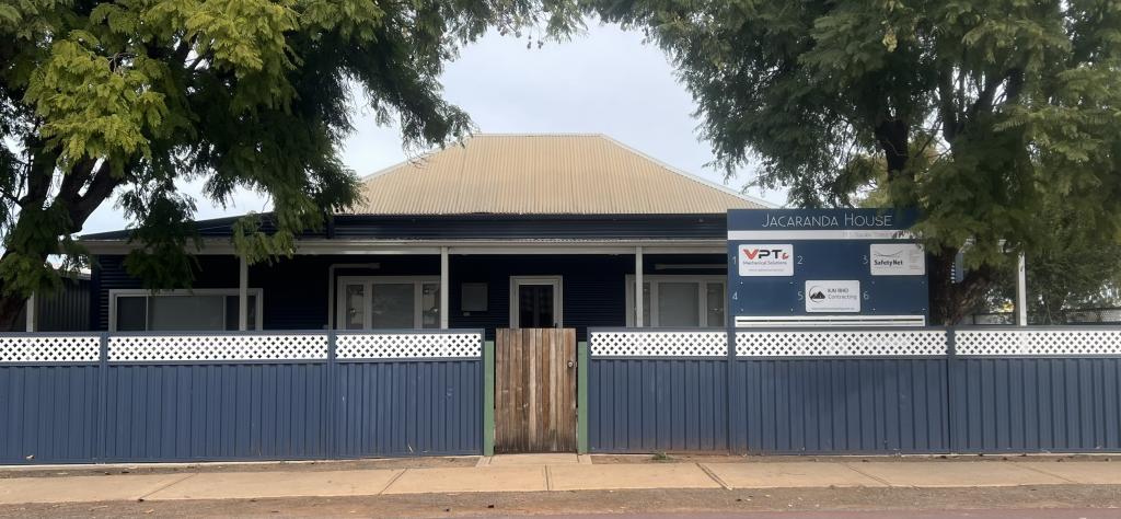 Suite 4/113 Dugan St, Kalgoorlie, WA 6430