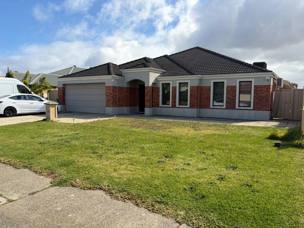 88 Dumbarton Rd, Canning Vale, WA 6155