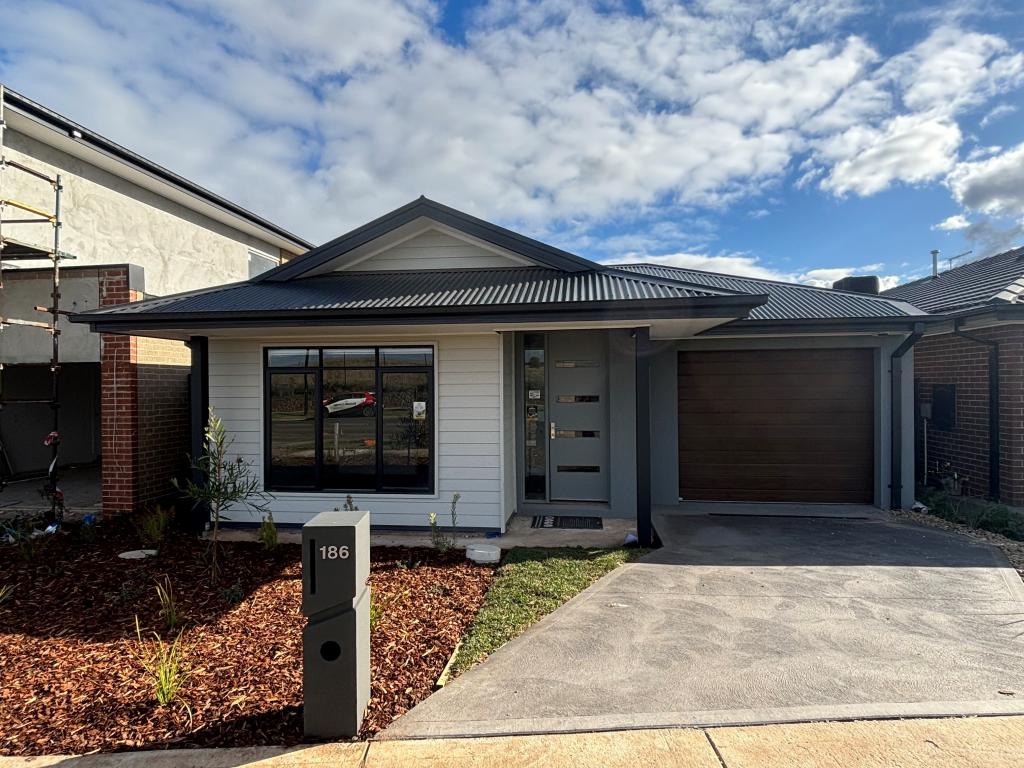 186 ALTEZZE DR, TRUGANINA, VIC 3029