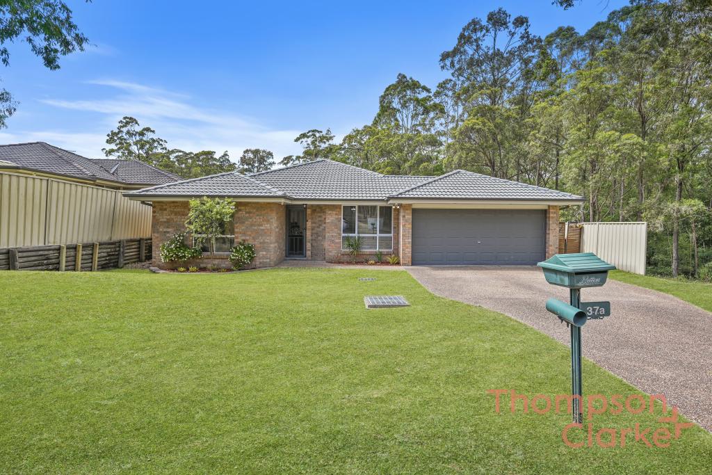 37 Ballydoyle Dr, Ashtonfield, NSW 2323