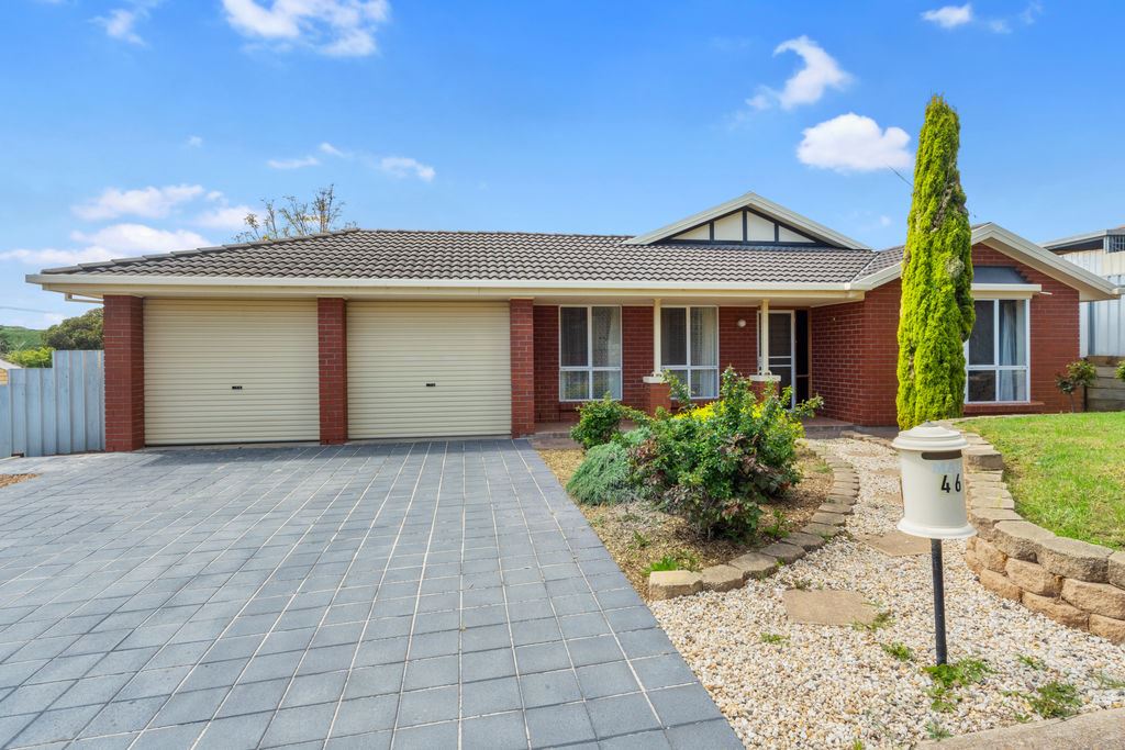 46 Heather Dr, Christie Downs, SA 5164