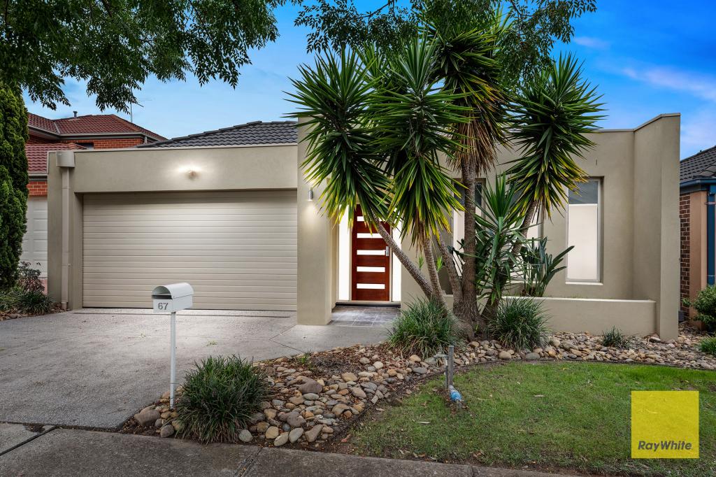 67 Lawson Way, Caroline Springs, VIC 3023