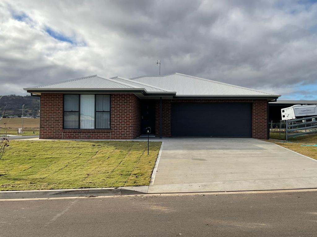 3 Fairy Martin Lane, Tamworth, NSW 2340