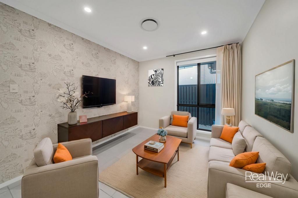 66 Meadow Cct, Helensvale, QLD 4212