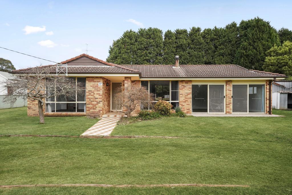 17 Alcorn Lane, Robertson, NSW 2577