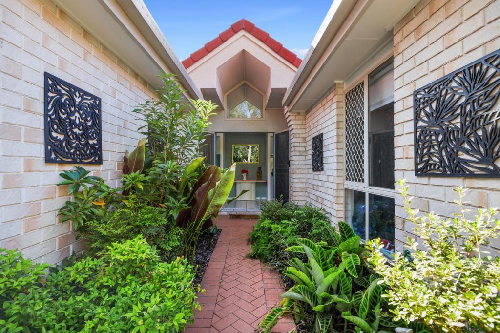 25 Lawn Tce, Capalaba, QLD 4157