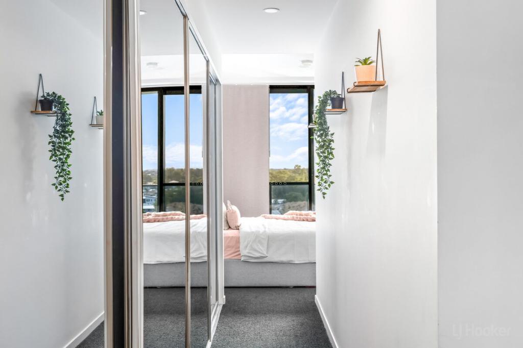 5702/5 Harbour Side Ct, Biggera Waters, QLD 4216