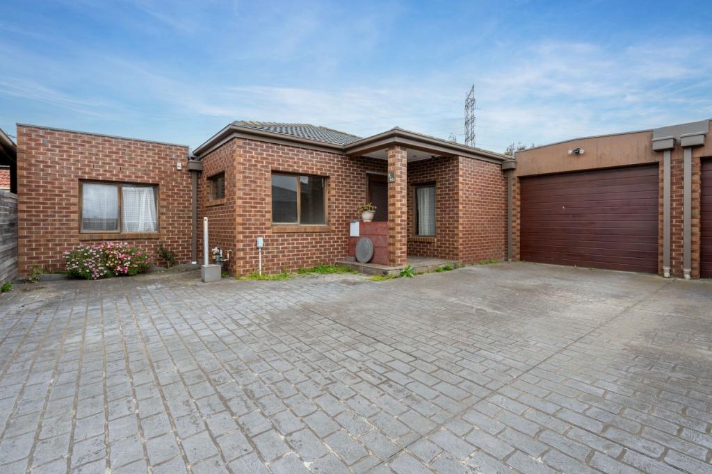 2/96 Heyington Ave, Thomastown, VIC 3074