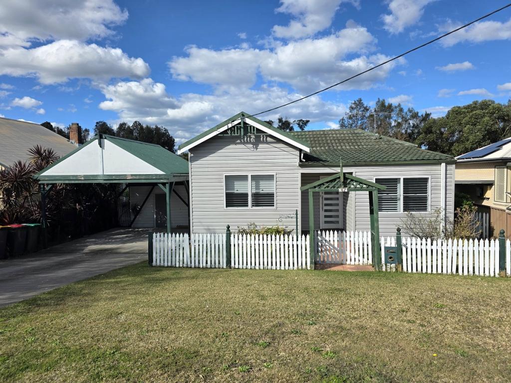 42 Queens Ave, Cardiff, NSW 2285