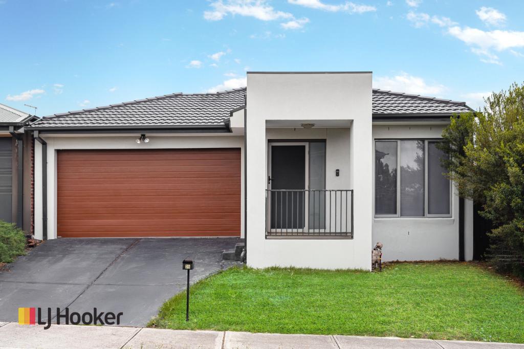 35 Natural Dr, Craigieburn, VIC 3064