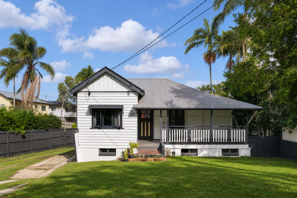 210 Ferguson Rd, Seven Hills, QLD 4170