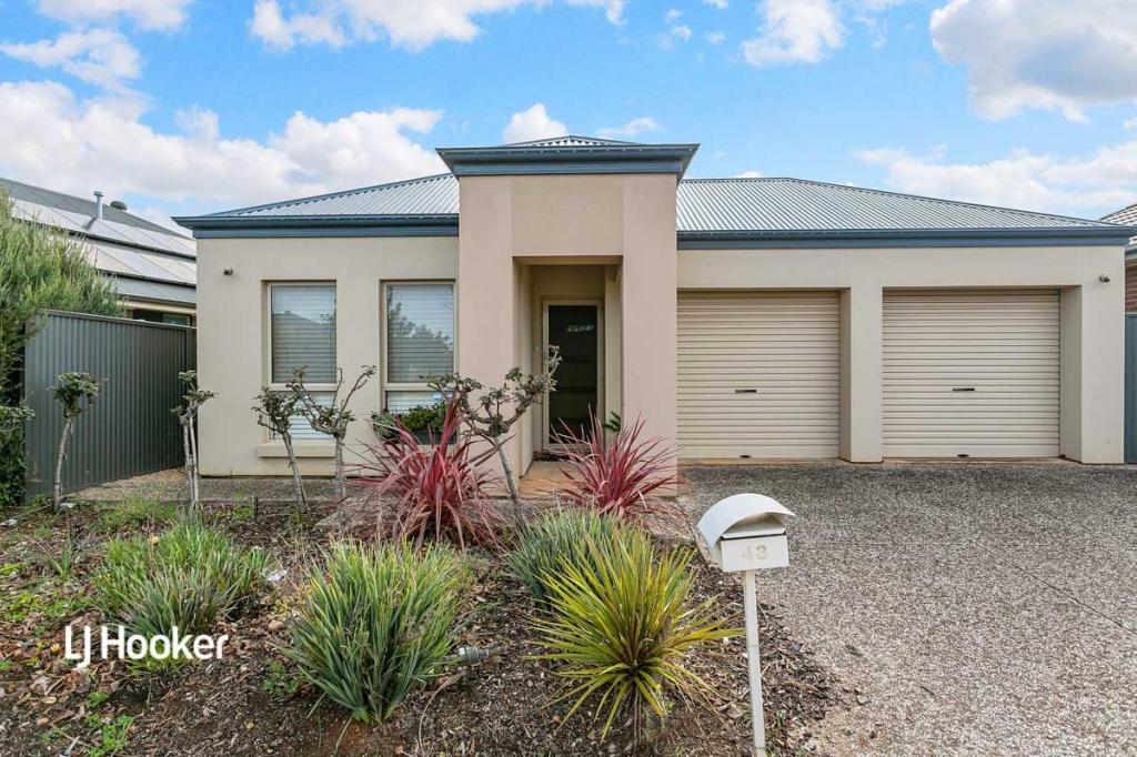 43 Swinden Cres, Blakeview, SA 5114