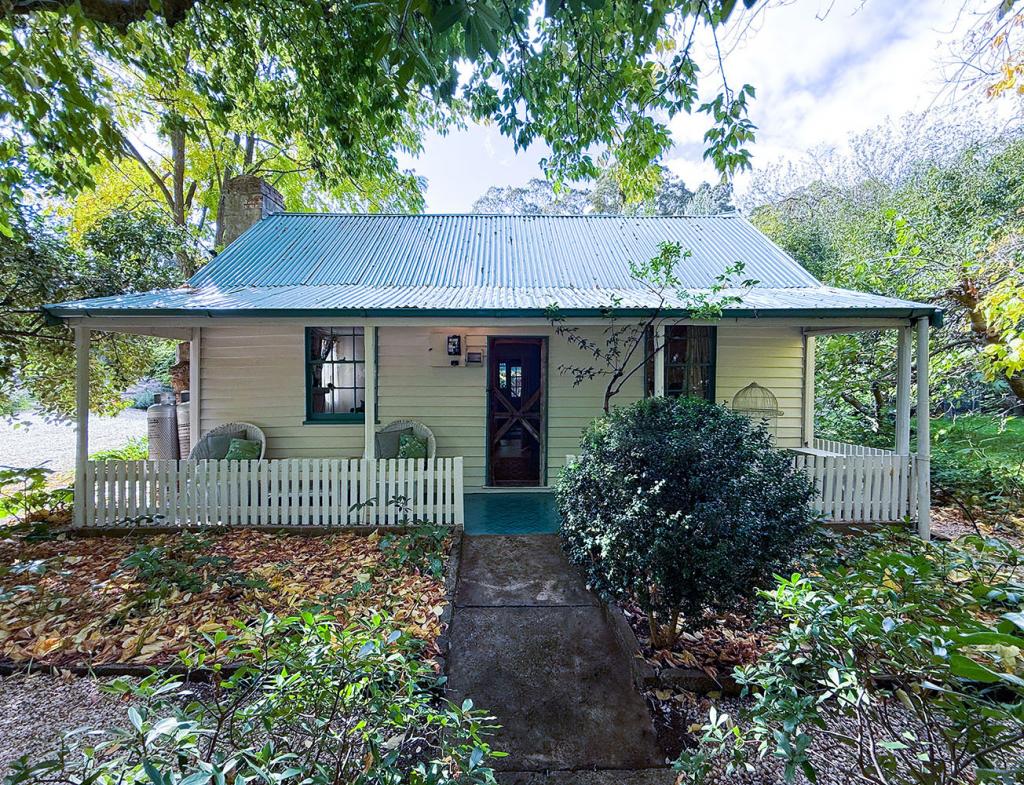 180 Golden Point Rd, Golden Point, VIC 3451