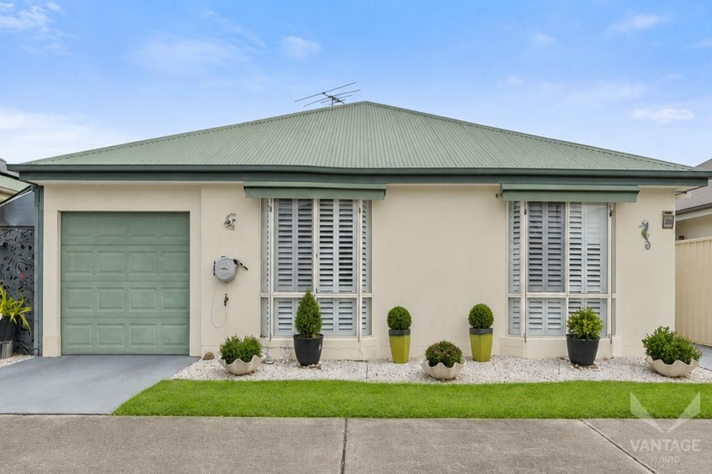 200/196 Logan St, Eagleby, QLD 4207