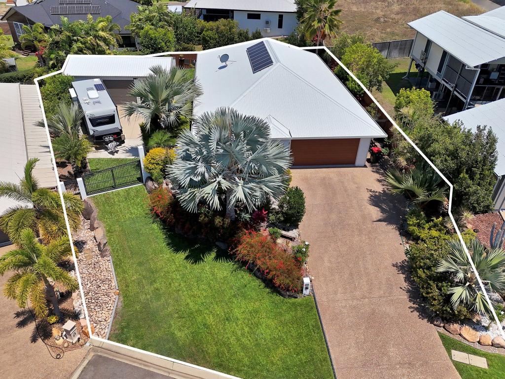 29 Shutehaven Cct, Bushland Beach, QLD 4818