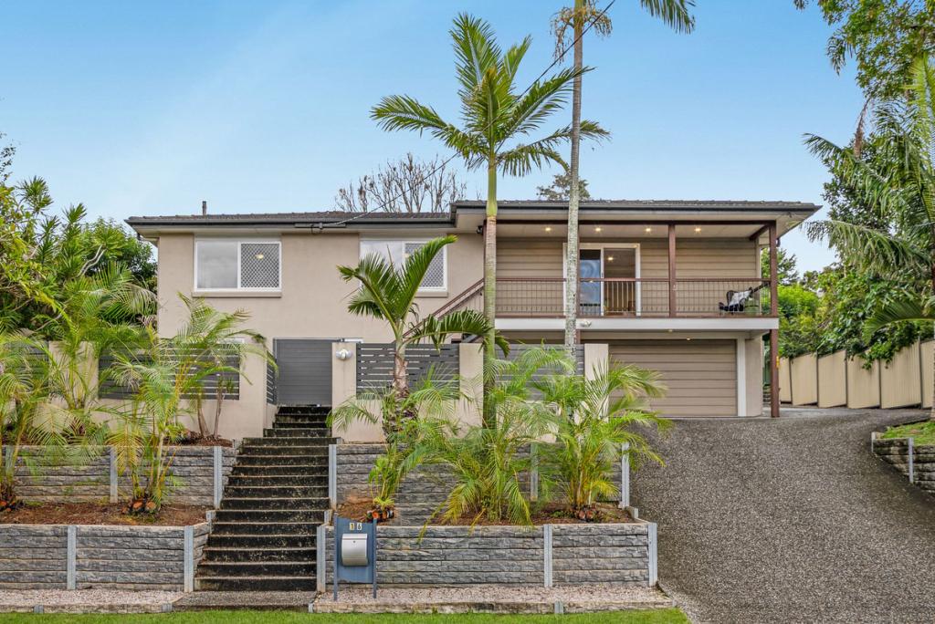 16 Tasman St, Stafford Heights, QLD 4053