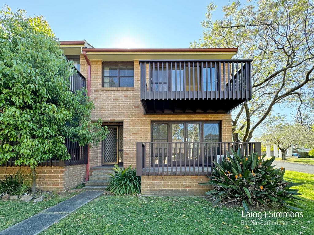 1/9 CLIFFORD CRES, INGLEBURN, NSW 2565