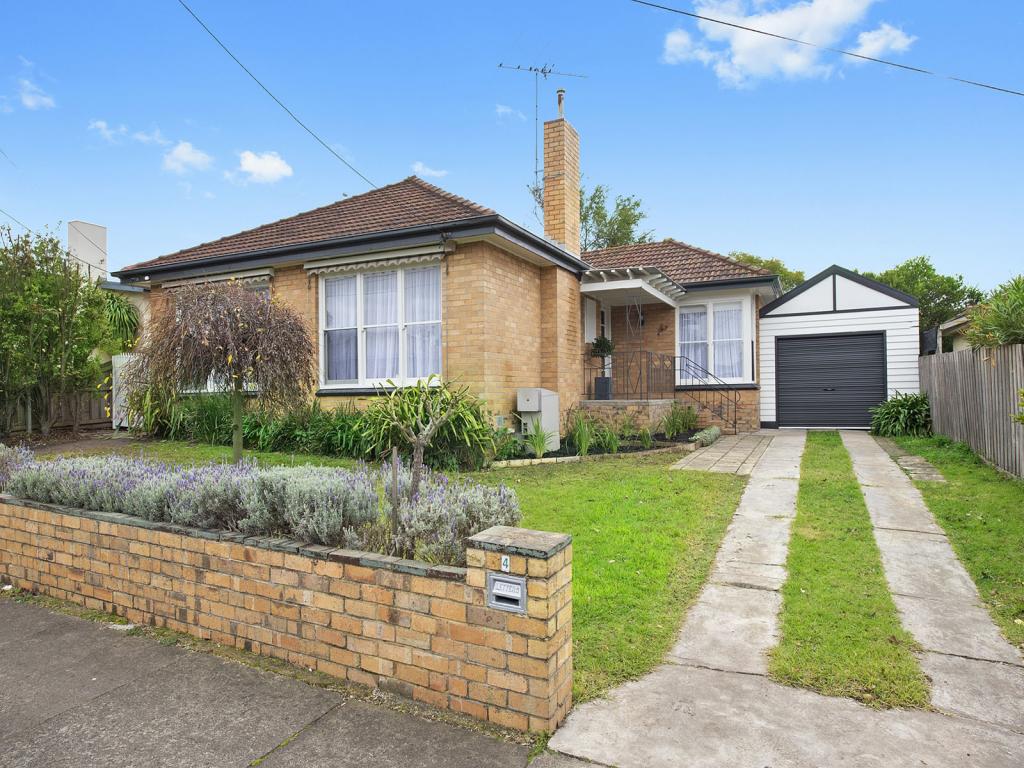 4 ELDERSLIE TCE, NEWTOWN, VIC 3220