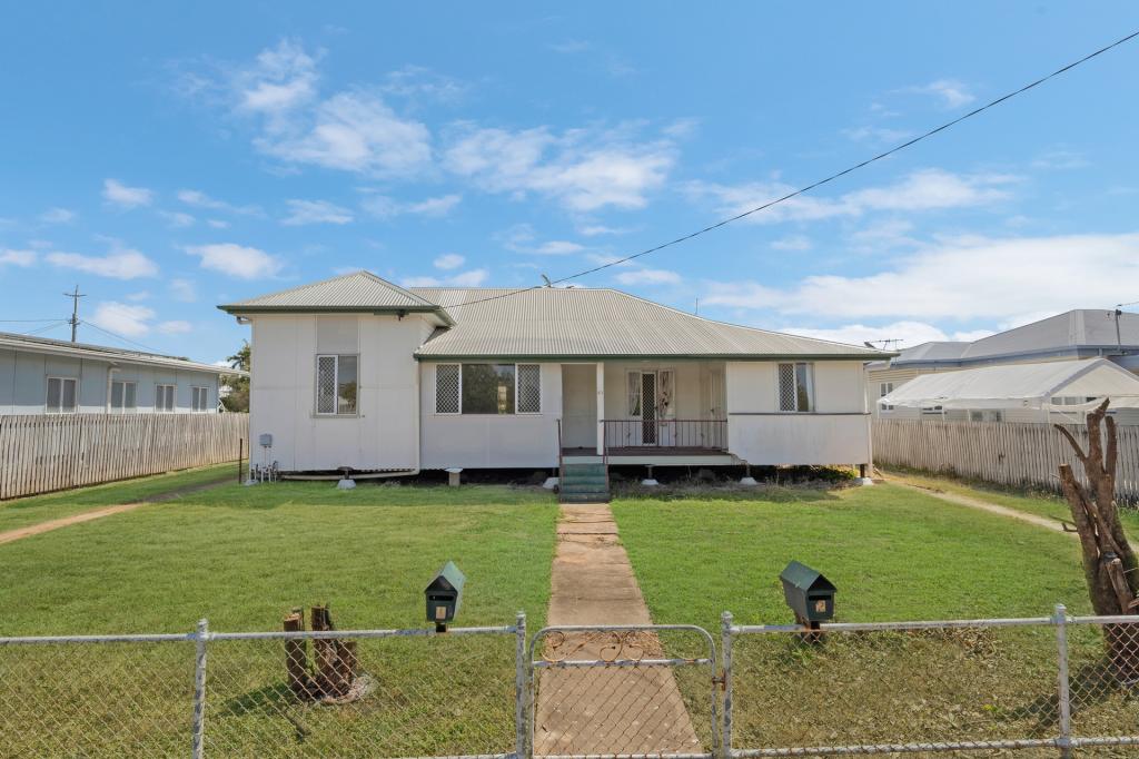 63 Marks St, Hermit Park, QLD 4812