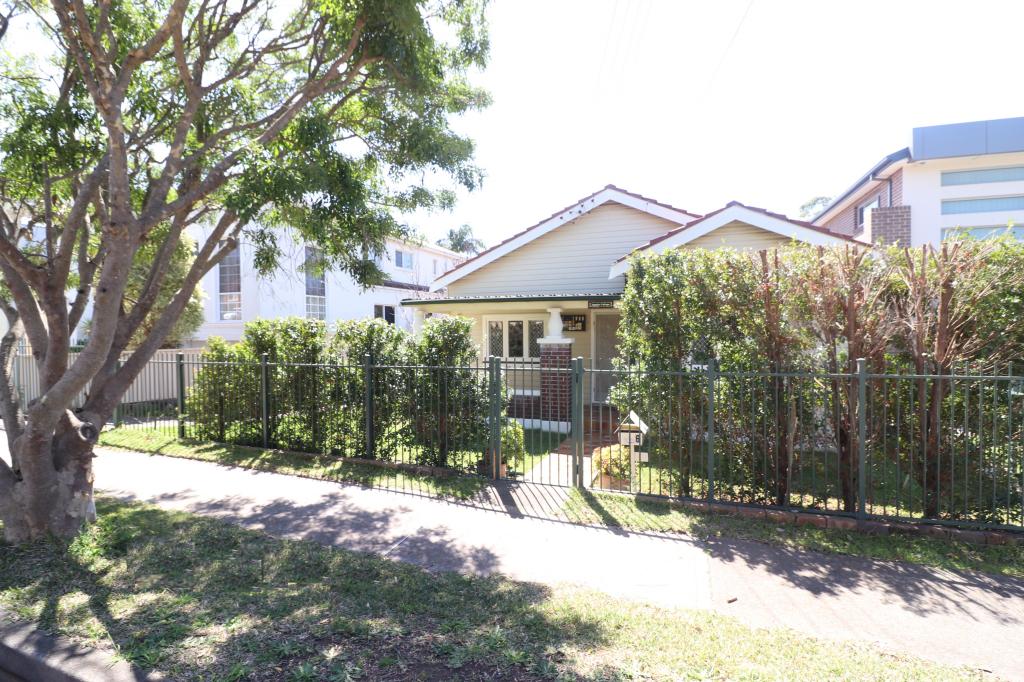 6 EMILY ST, HURSTVILLE, NSW 2220