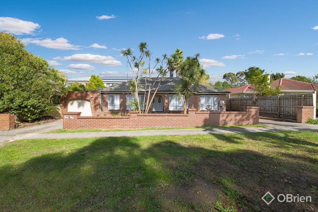 74 Elgin St, Berwick, VIC 3806