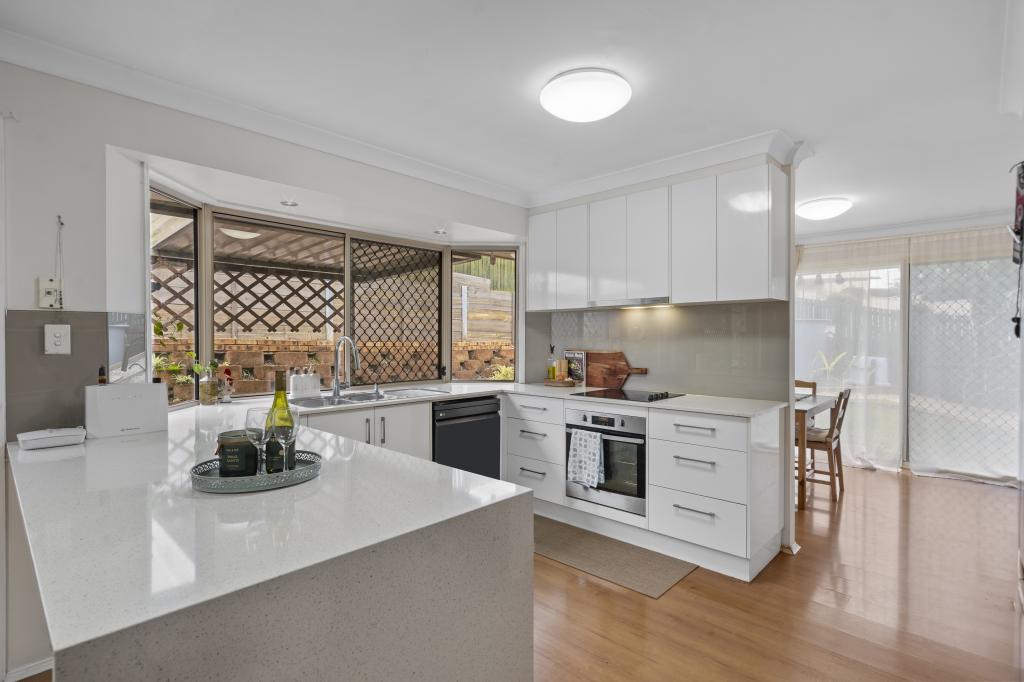 118 Pohon Dr, Tanah Merah, QLD 4128