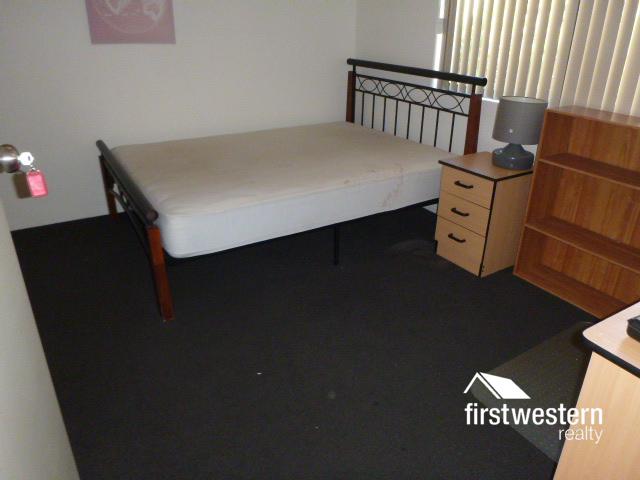 Room 3/61 Lakeside Dr, Joondalup, WA 6027