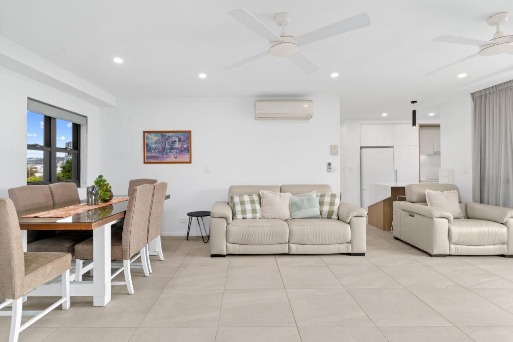 5/49 Duporth Ave, Maroochydore, QLD 4558