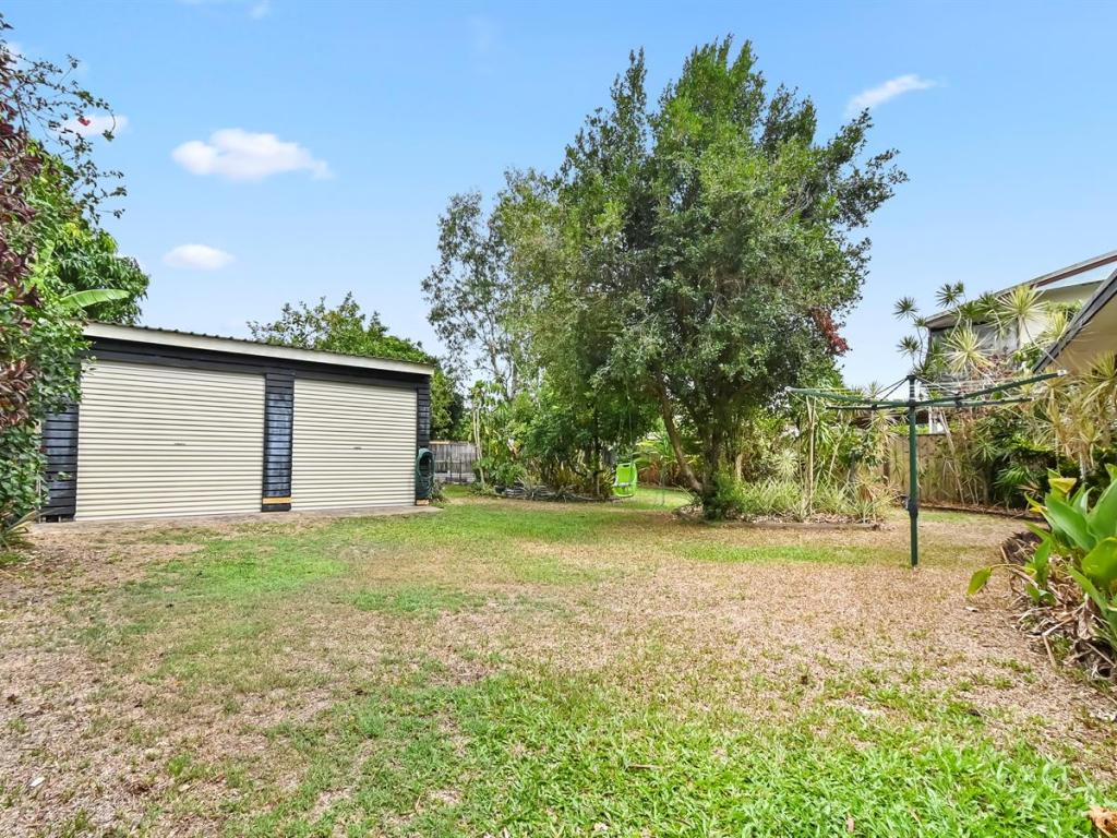 28 Brennan St, Manunda, QLD 4870