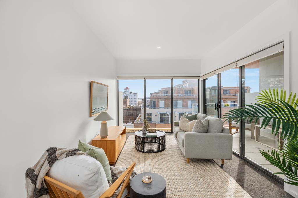 703/9 Watt St, Newcastle, NSW 2300