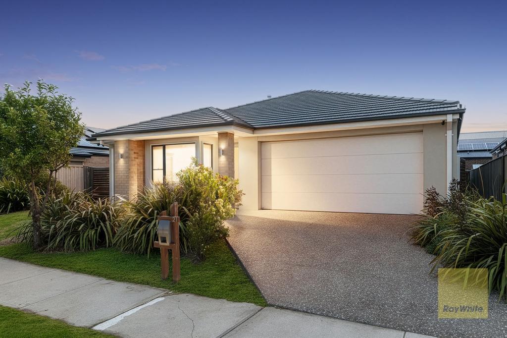 21 GALVESTON AVE, FRASER RISE, VIC 3336