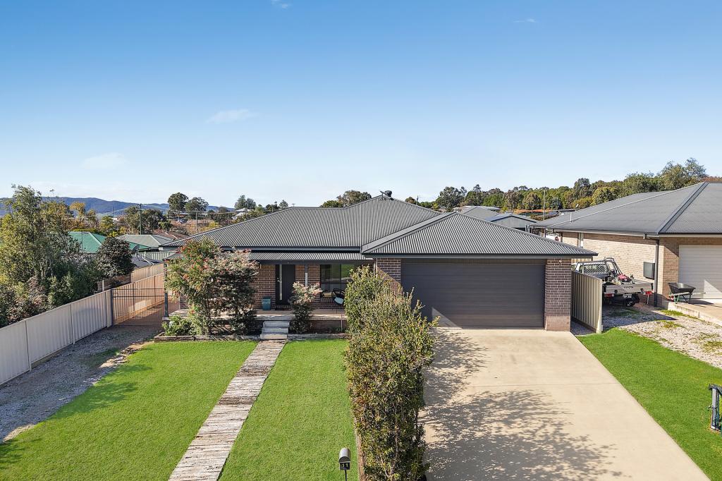 11 Baskerville Dr, Mudgee, NSW 2850