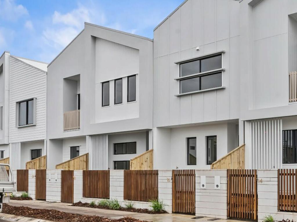 20 GABBIE CRES, NIRIMBA, QLD 4551