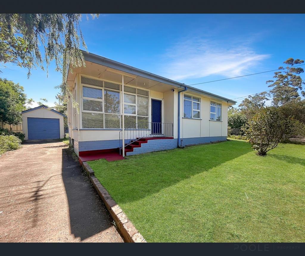 79 Russell Ave, Valley Heights, NSW 2777